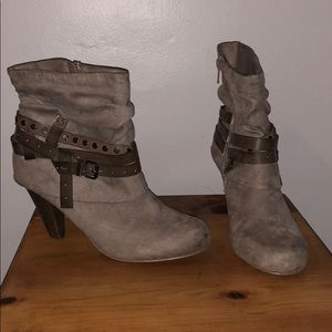 Madden Girl Grey Fabric Booties